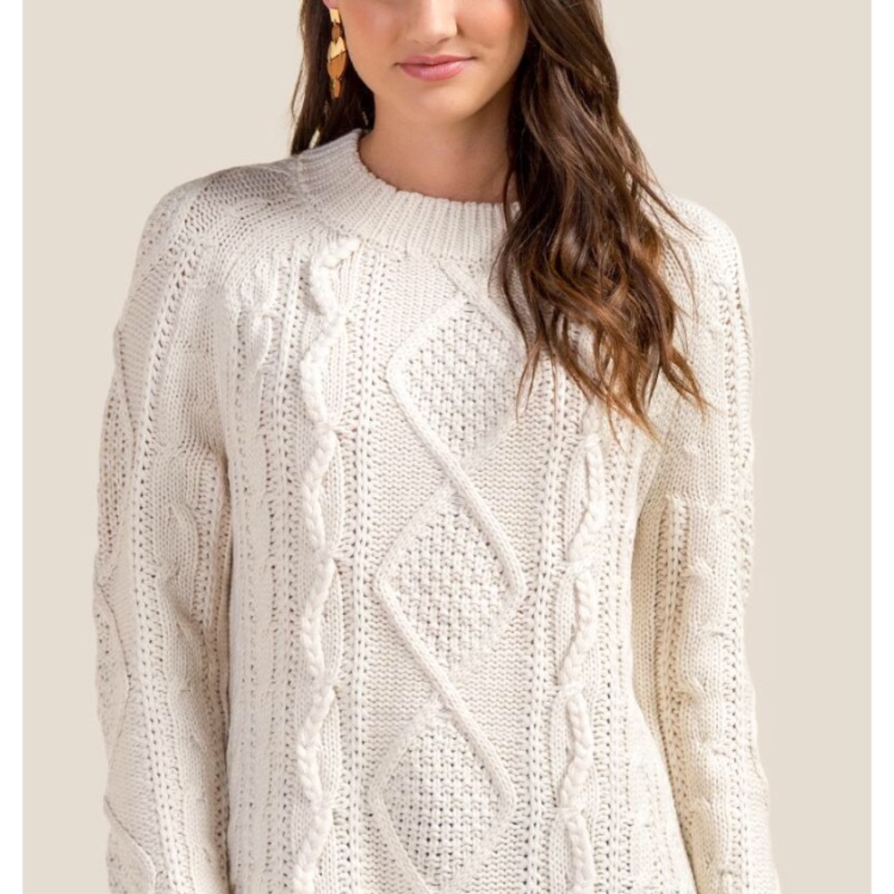 Cream sweater Francesca’s size large